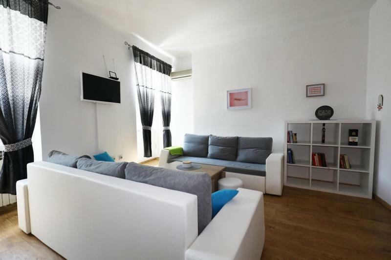 Odeon Apartment And Rooms Rijeka Exterior foto