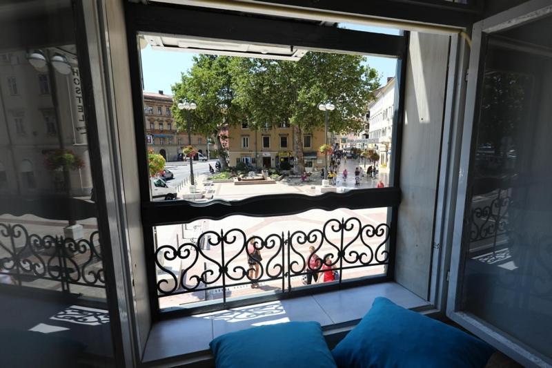 Odeon Apartment And Rooms Rijeka Exterior foto